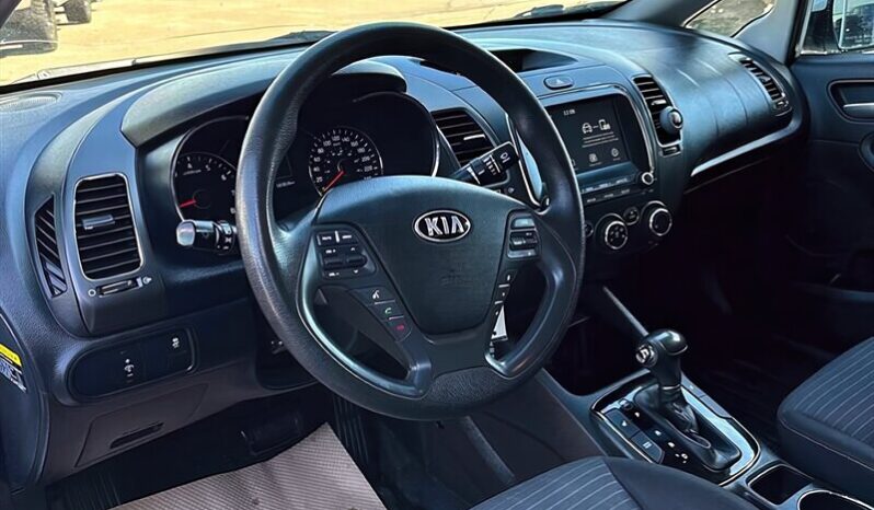 
								2018 Kia Forte EX full									