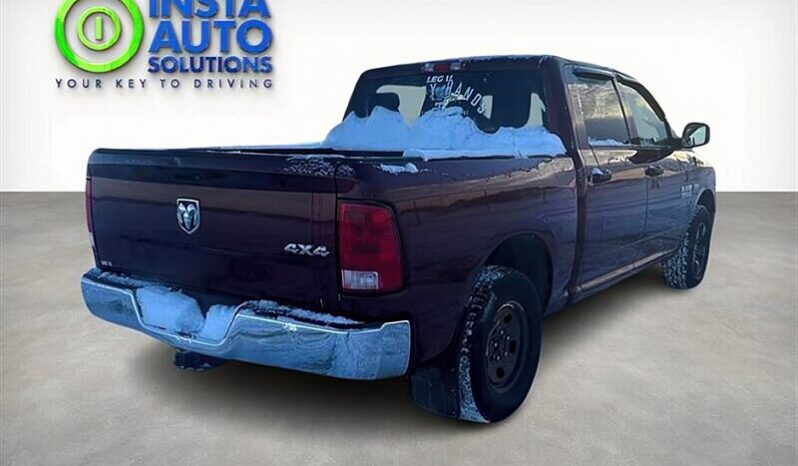 
								2016 Ram 1500 ST 5.7L Hemi Crew Cab 4X4 full									