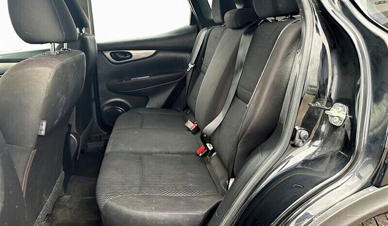 
								2019 Nissan Qashqai S AWD full									