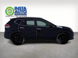 
										2016 Nissan Rogue SV Moonroof AWD full									