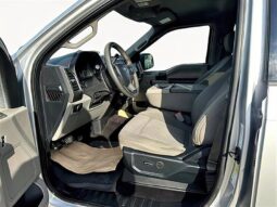 
										2017 Ford F-150 XLT Crew Cab 4X4 full									