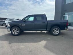 
										2019 Ram 1500 Classic SLT 5.7L Hemi Crew Cab 4X4 full									