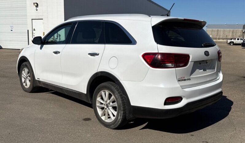 
								2019 Kia Sorento LX AWD full									