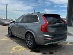 
										2018 Volvo XC90 T5 Momentum AWD full									