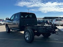 
										2020 Ram 2500 Big Horn 6.4L Hemi Crew Cab 4X4 full									