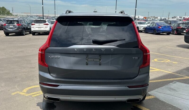 
								2018 Volvo XC90 T5 Momentum AWD full									