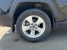 
										2019 Toyota RAV4 LE AWD full									