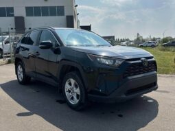 
										2019 Toyota RAV4 LE AWD full									