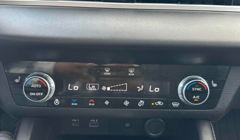 
								2024 Mitsubishi Outlander SE AWD full									