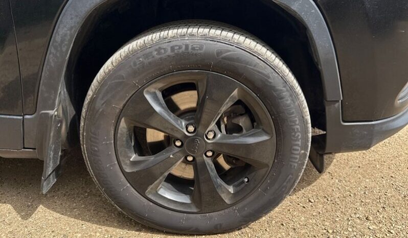 
								2019 Jeep Cherokee Latitude 4X4 full									