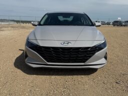 
										2023 Hyundai Elantra Preferred full									