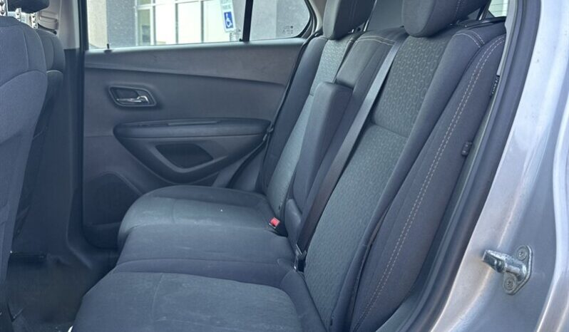 
								2018 Chevrolet Trax LS AWD full									