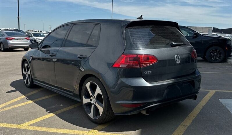 
								2015 Volkswagen Golf GTI Autobahn full									