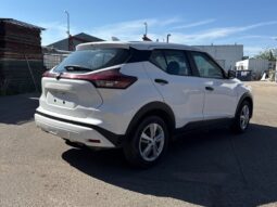 
										2022 Nissan Kicks S full									