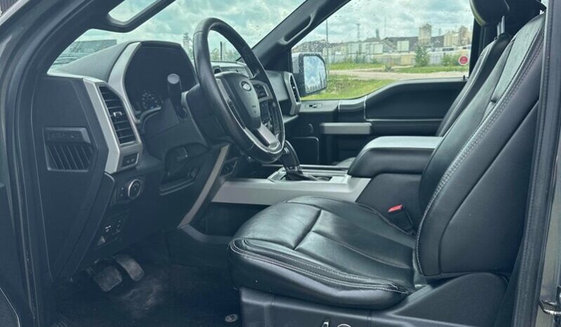 
								2018 Ford F-150 Lariat 5.0L Crew Cab 4X4 full									