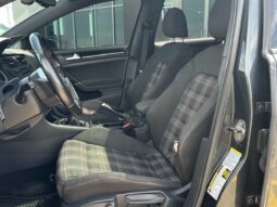 
										2015 Volkswagen Golf GTI Autobahn full									