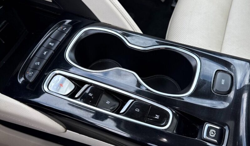 
								2021 Buick Envision Essence AWD full									