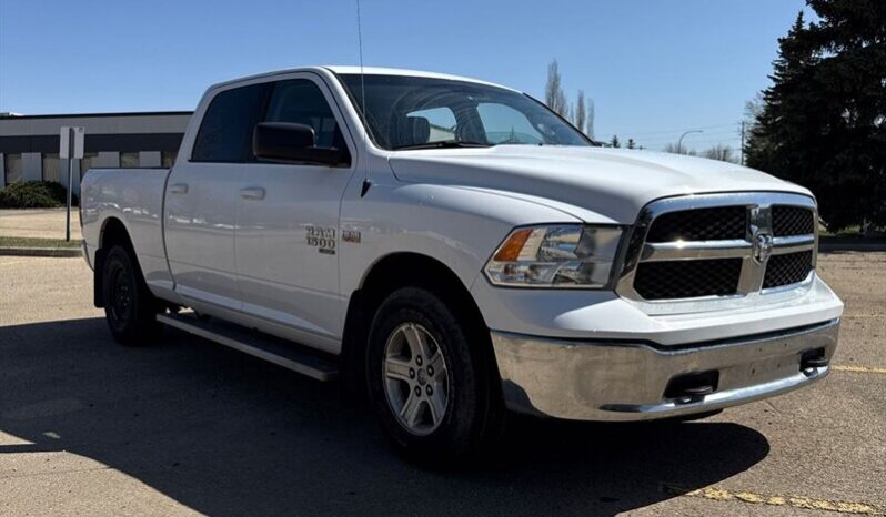 
								2019 Ram 1500 Classic SLT 5.7L Hemi Crew Cab 4X4 full									