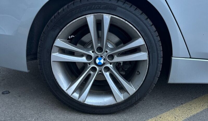 
								2016 BMW 328i xDrive AWD full									
