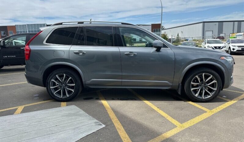 
								2018 Volvo XC90 T5 Momentum AWD full									