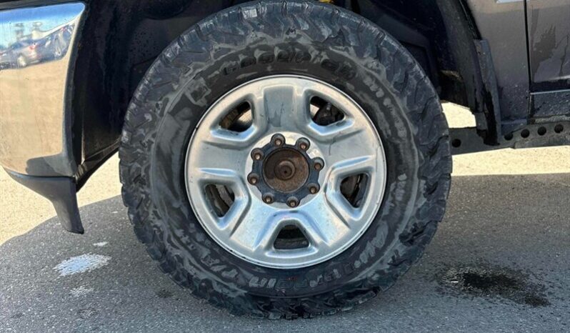 
								2020 Ram 2500 Big Horn 6.4L Hemi Crew Cab 4X4 full									