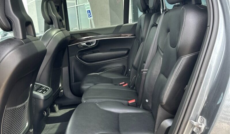 
								2018 Volvo XC90 T5 Momentum AWD full									