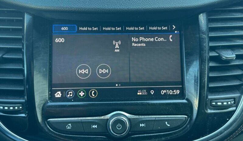 
								2020 Chevrolet Trax Premier AWD full									