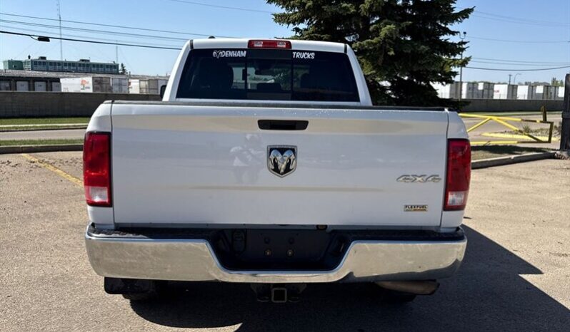 
								2019 Ram 1500 Classic SLT 5.7L Hemi Crew Cab 4X4 full									