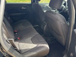 
										2019 Jeep Cherokee Latitude 4X4 full									