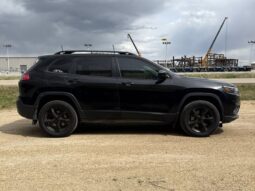 
										2019 Jeep Cherokee Latitude 4X4 full									
