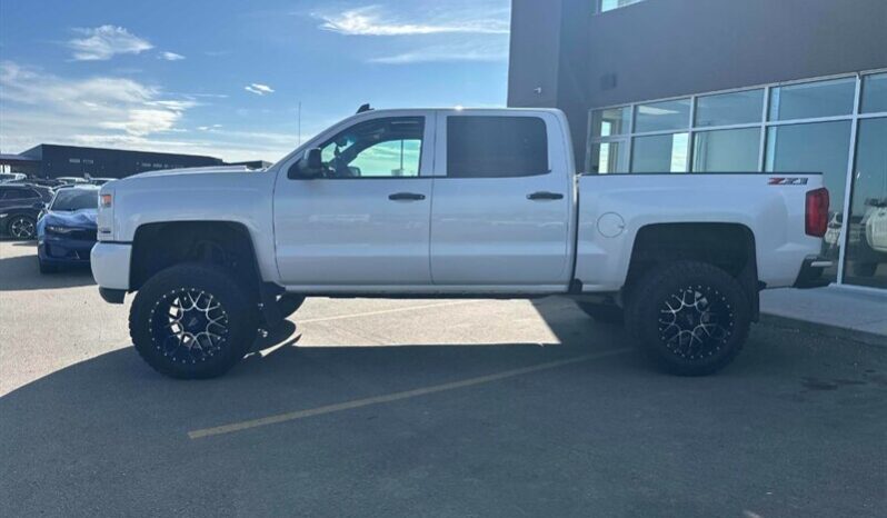
								2018 Chevrolet Silverado 1500 LTZ Z71 Crew Cab 4×4 5.3L full									