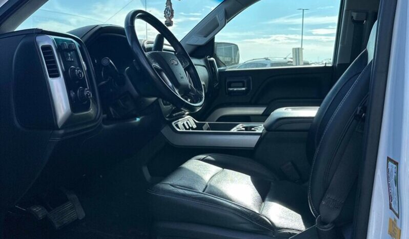 
								2018 Chevrolet Silverado 1500 LTZ Z71 Crew Cab 4×4 5.3L full									