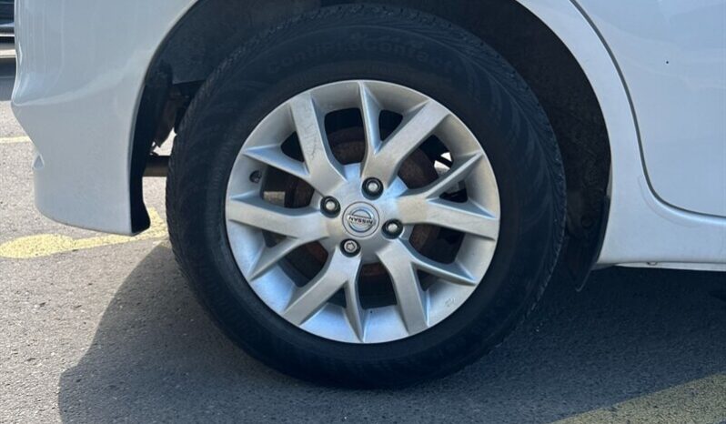 
								2018 Nissan Versa Note SV full									