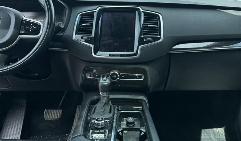 
								2018 Volvo XC90 T5 Momentum AWD full									