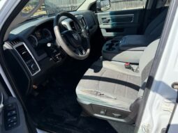 
										2019 Ram 1500 Classic SLT 5.7L Hemi Crew Cab 4X4 full									