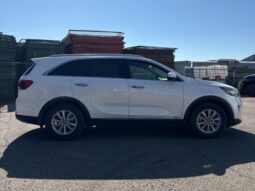 
										2019 Kia Sorento LX AWD full									
