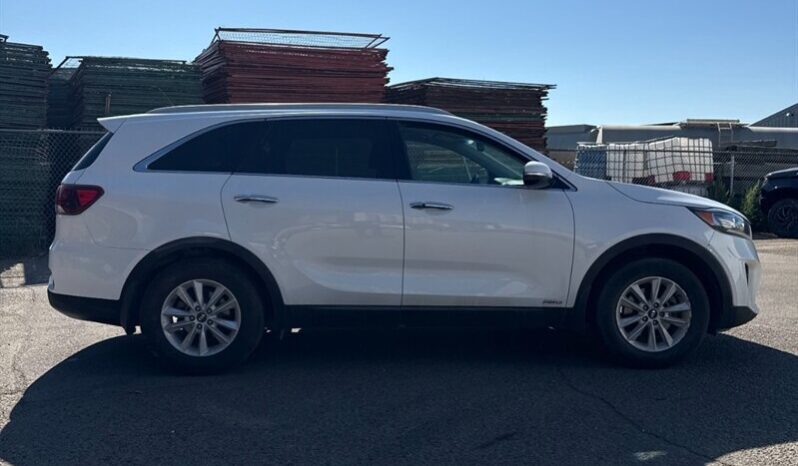
								2019 Kia Sorento LX AWD full									