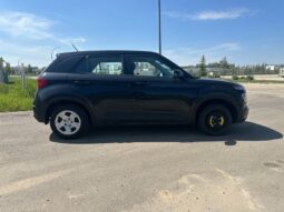 
										2023 Hyundai Venue Essential full									