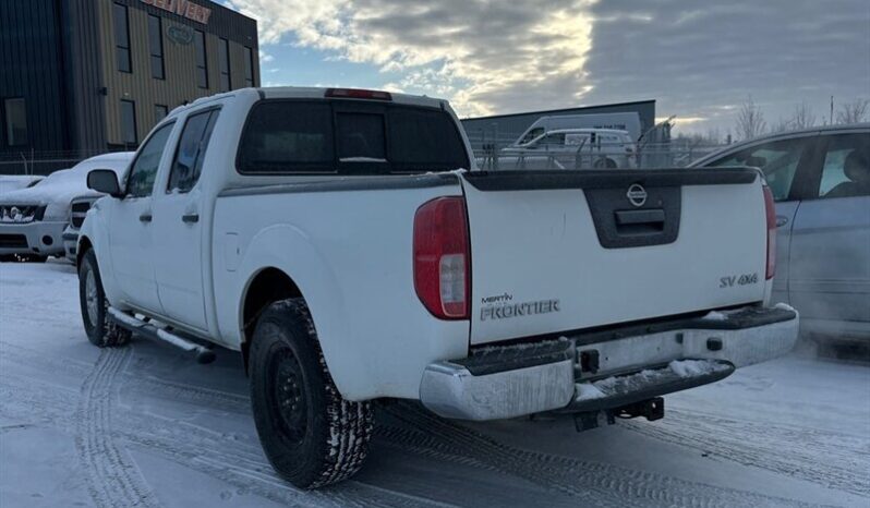 
								2016 Nissan Frontier SV Crew Cab 4X4 full									