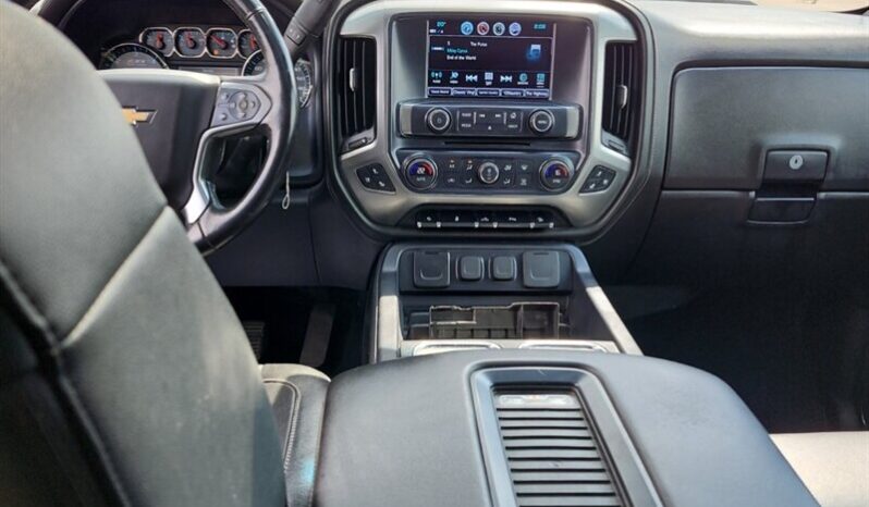 
								2018 Chevrolet Silverado 1500 LTZ Z71 Crew Cab 4×4 5.3L full									