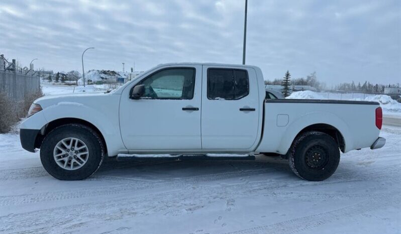 
								2016 Nissan Frontier SV Crew Cab 4X4 full									