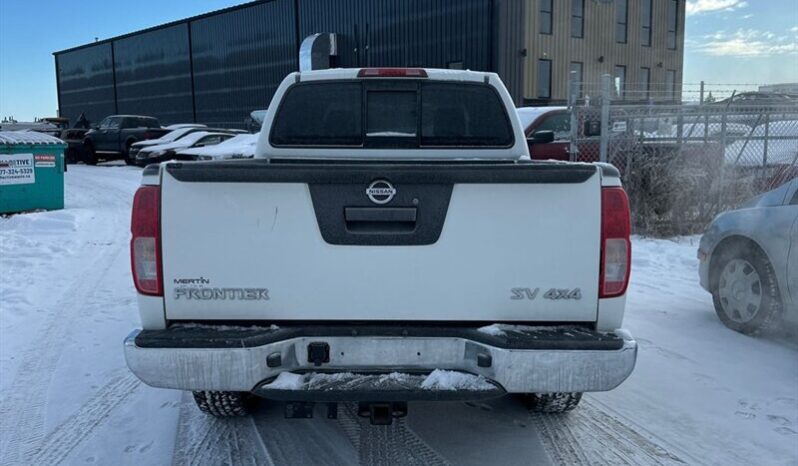
								2016 Nissan Frontier SV Crew Cab 4X4 full									