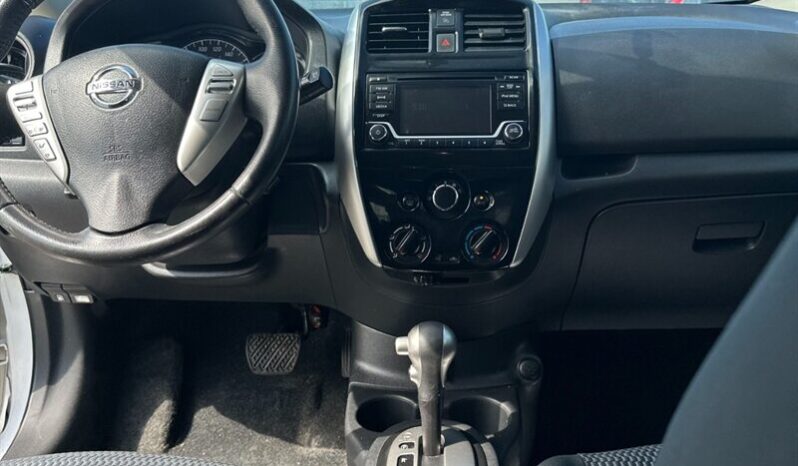 
								2018 Nissan Versa Note SV full									