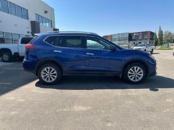 
										2020 Nissan Rogues SV AWD full									