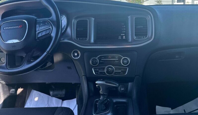 
								2019 Dodge Charger SXT full									