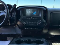 
										2018 Chevrolet Silverado 1500 Custom Crew Cab 4X4 full									