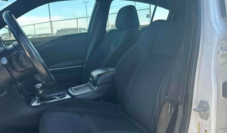 
								2019 Dodge Charger SXT full									