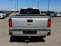 
										2018 Chevrolet Silverado 1500 Custom Crew Cab 4X4 full									