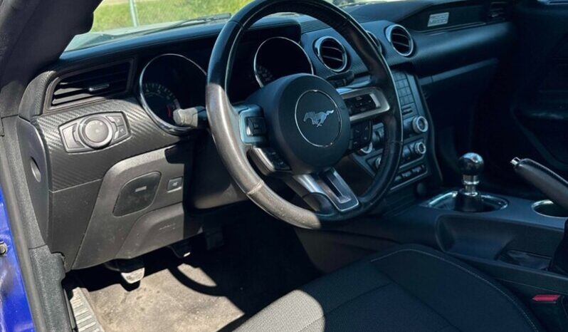 
								2015 Ford Mustang V6 full									