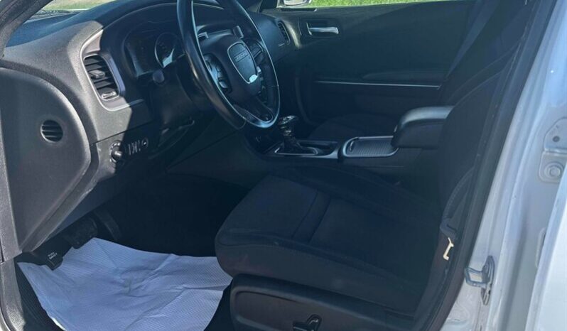 
								2019 Dodge Charger SXT full									